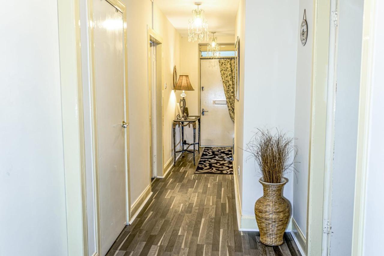 Guestready - Elegant Space Near Holyrood Park Edimburgo Esterno foto