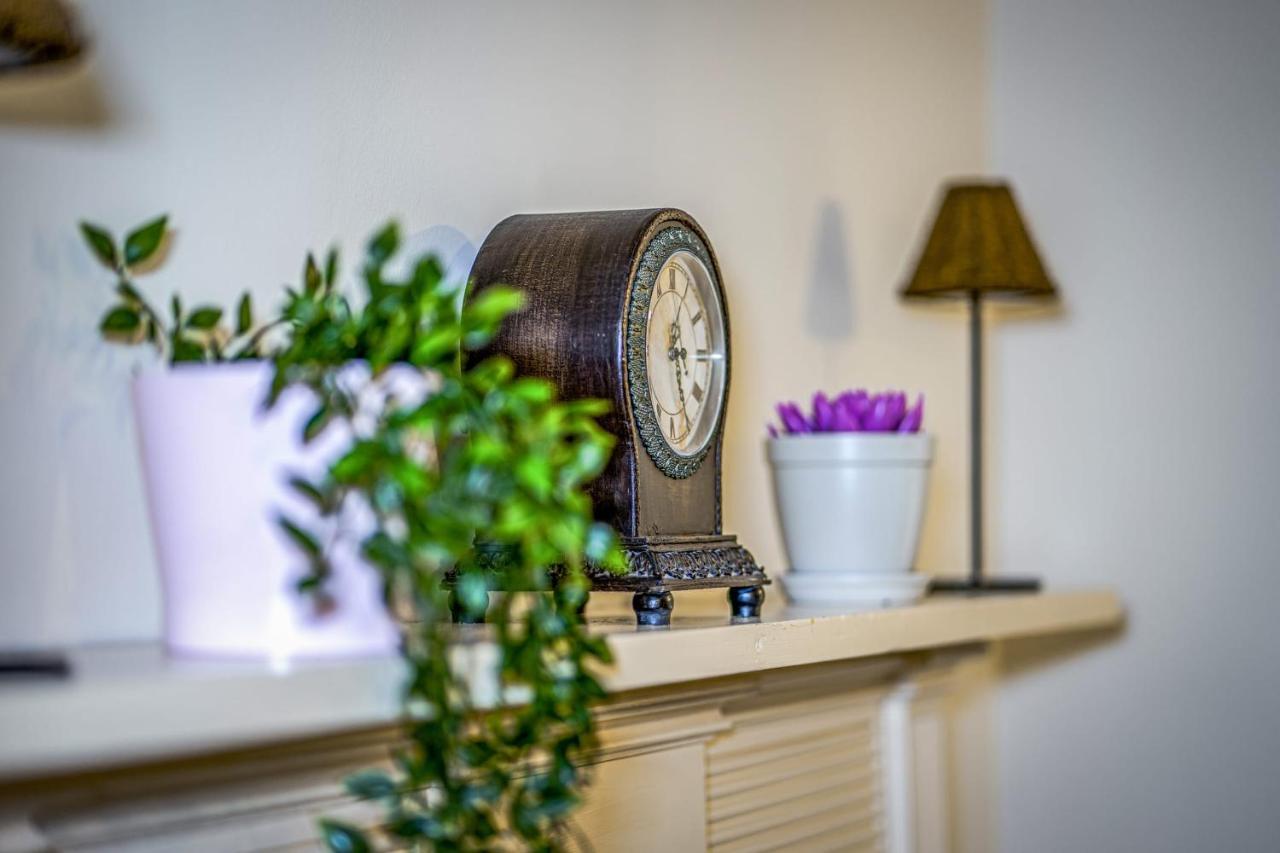 Guestready - Elegant Space Near Holyrood Park Edimburgo Esterno foto